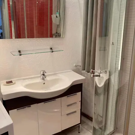Apartment Elegants Dzivoklis Rigas Centra